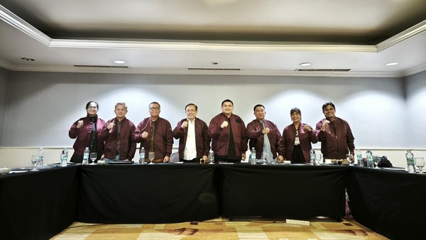 Appi Perkenalkan Formasi Tim Transisi Menuju Pemerintahan Baru