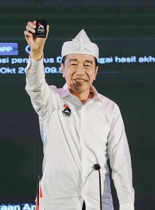 Kader PSI Desak Jokowi Segera Dilantik Jadi Ketua Dewan Pembina