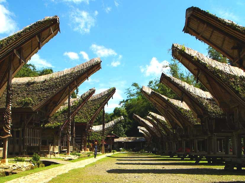 Perjalanan Wisnas di Sulsel Anjlok 45,67 Persen