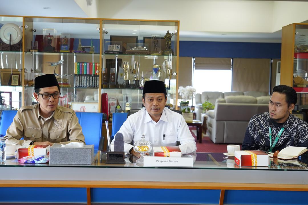 Unhas dan BAZNAS RI Bahas Penguatan Beasiswa hingga Pengelolaan Zakat di Kampus